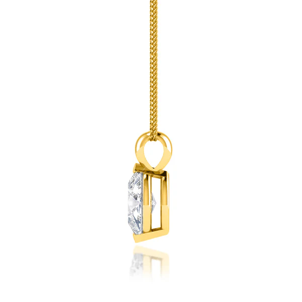 Moissanite pendant